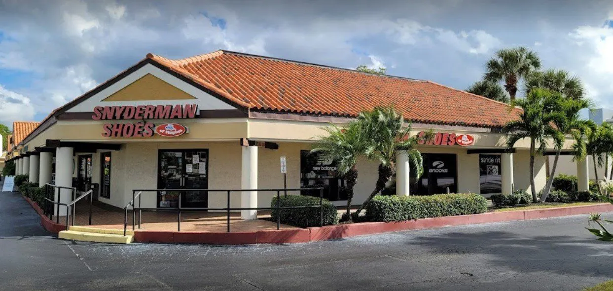 Snyderman's Shoes storefront on Tamiami Trail North